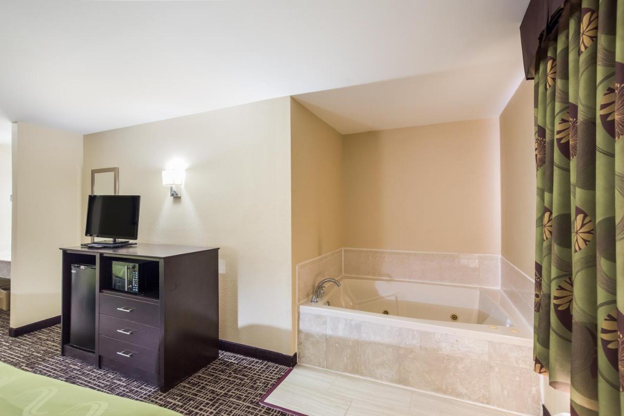 Quality Inn & Suites Caseyville - St Louis Luaran gambar